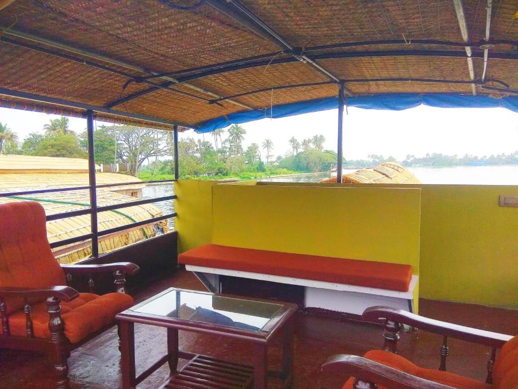 Beach Paradise Day Cruise Houseboat Alappuzha Exterior foto